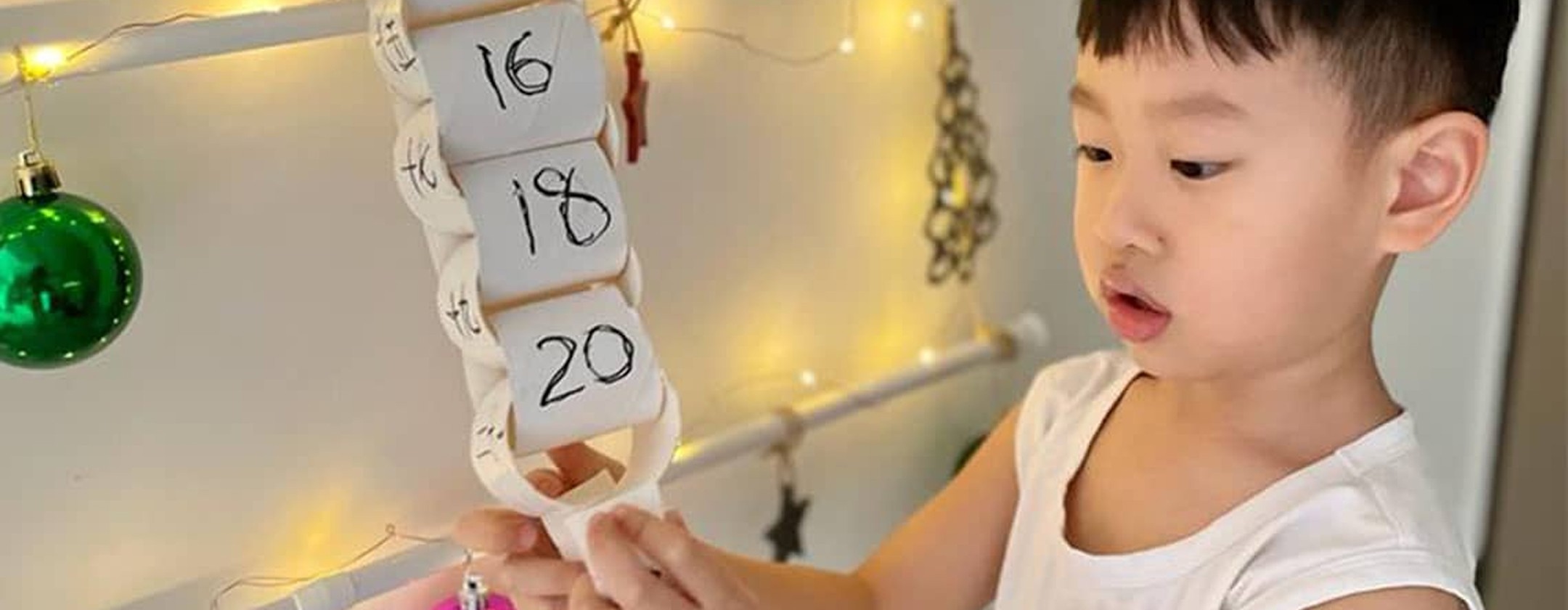 Montessori at Home: Frosty the Snowman Craft Countdown!