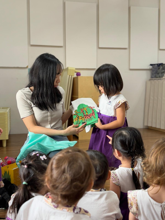 Montessori-Based Fine Motor Activities for Speech Development